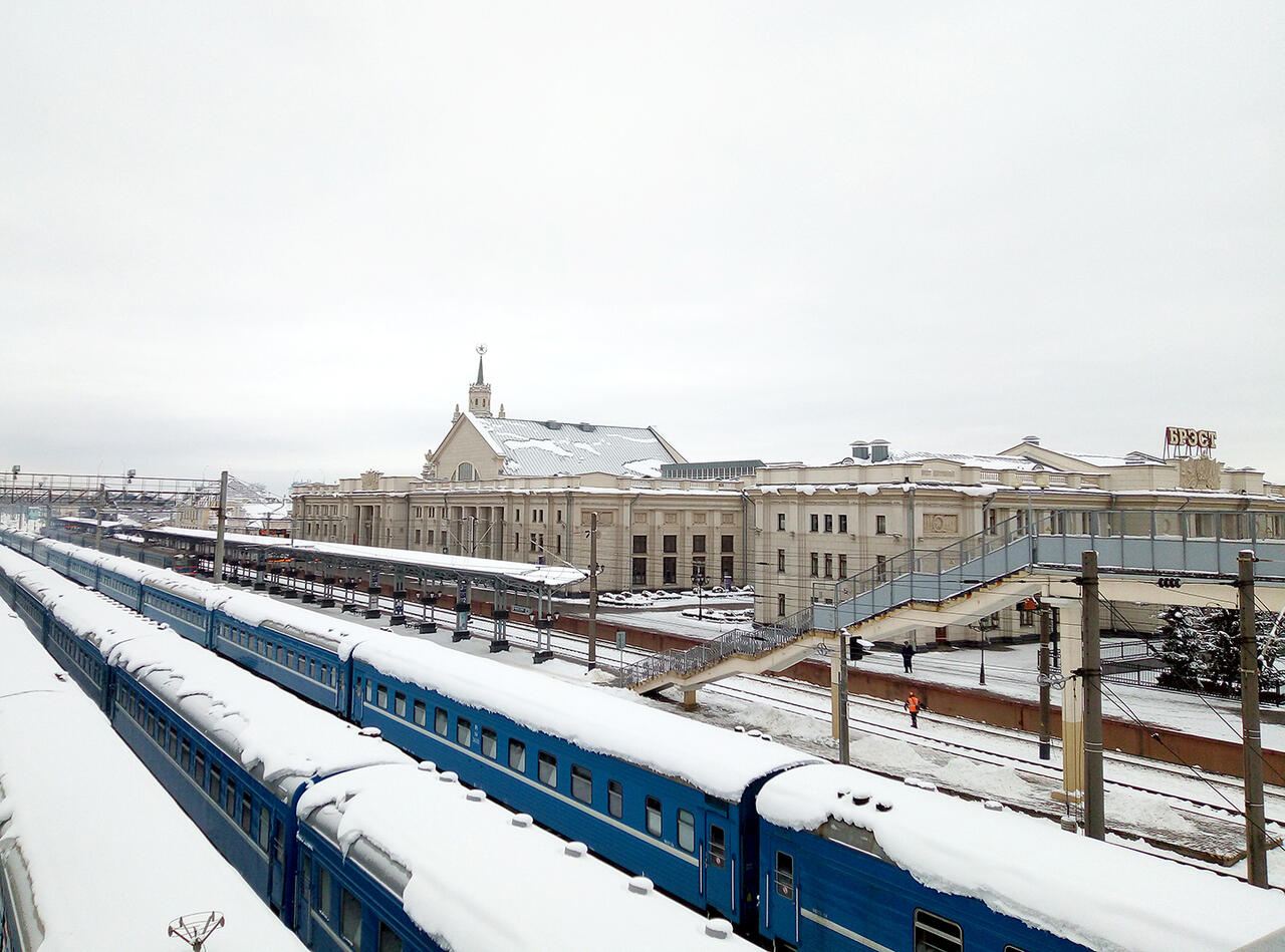 Варшавская сторона Брестского вокзала