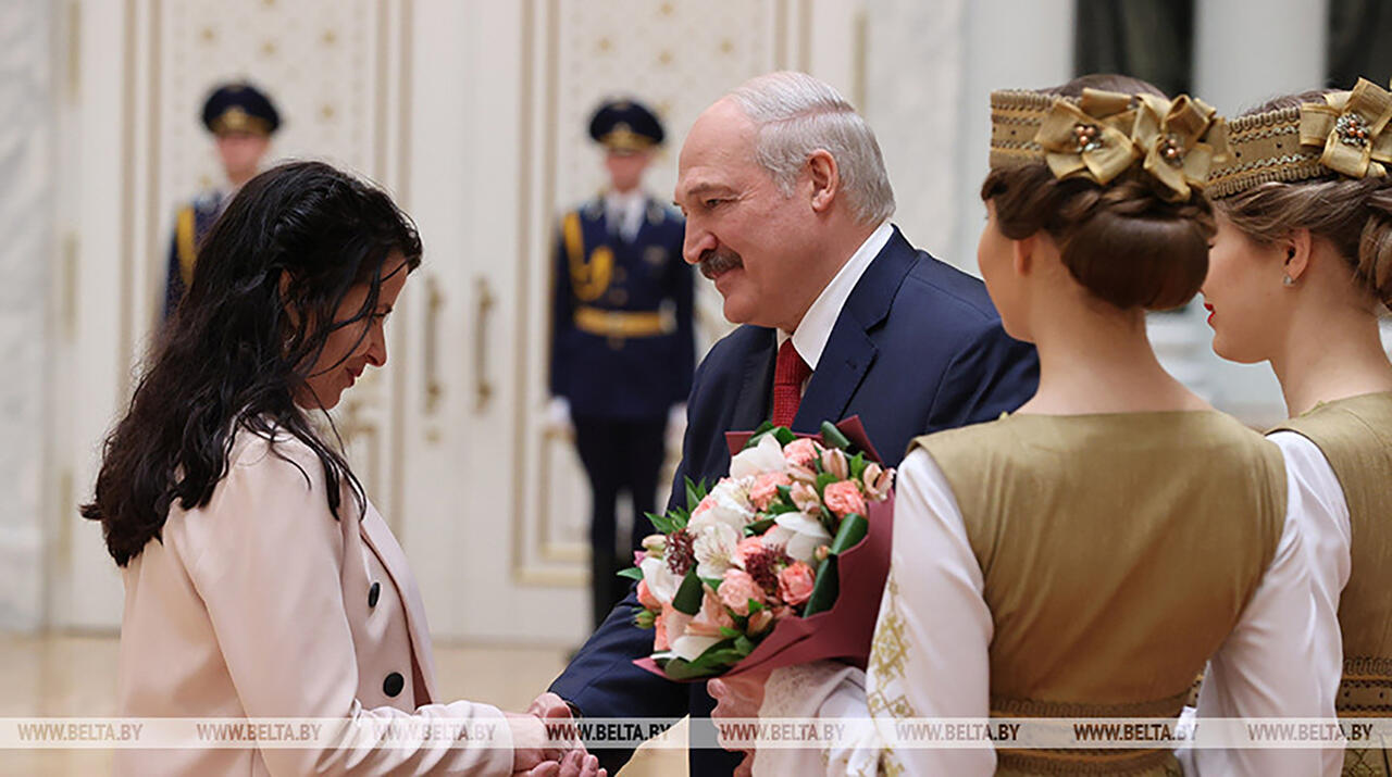 Во время церемонии вручения наград