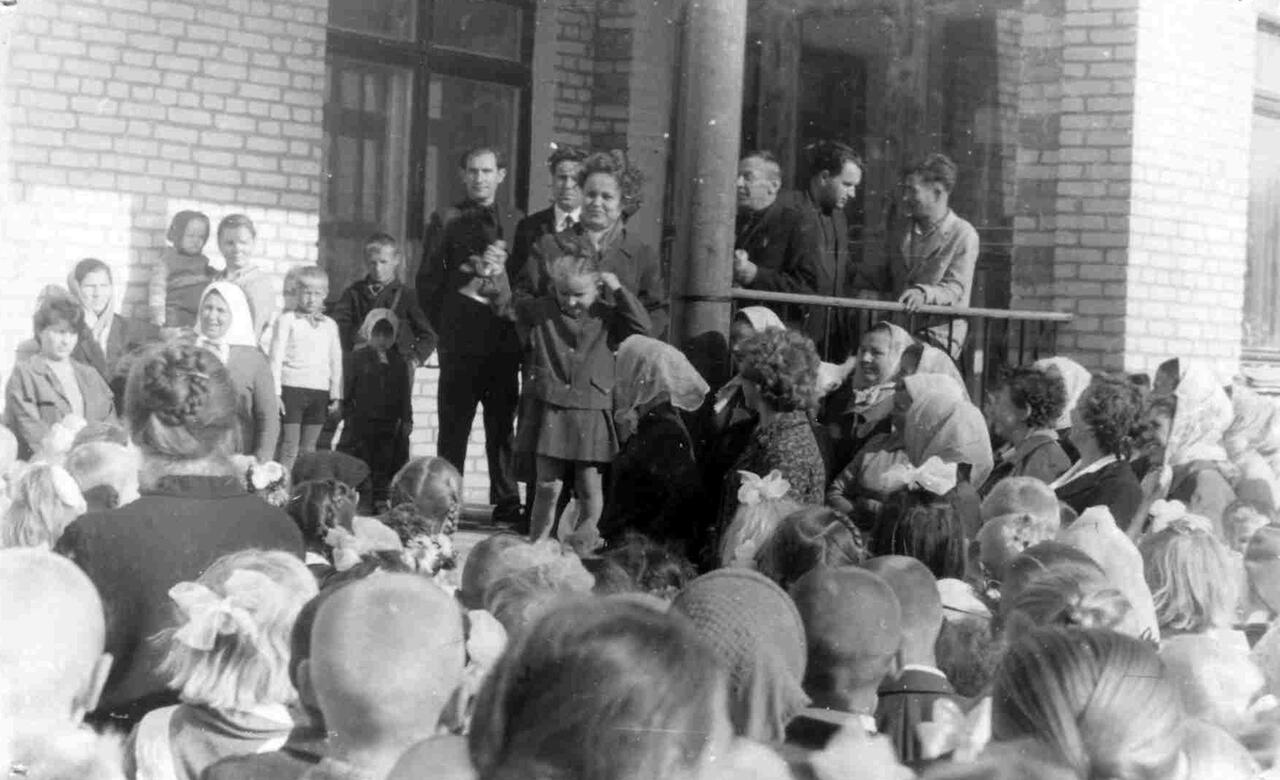 1966 год. Первый звонок