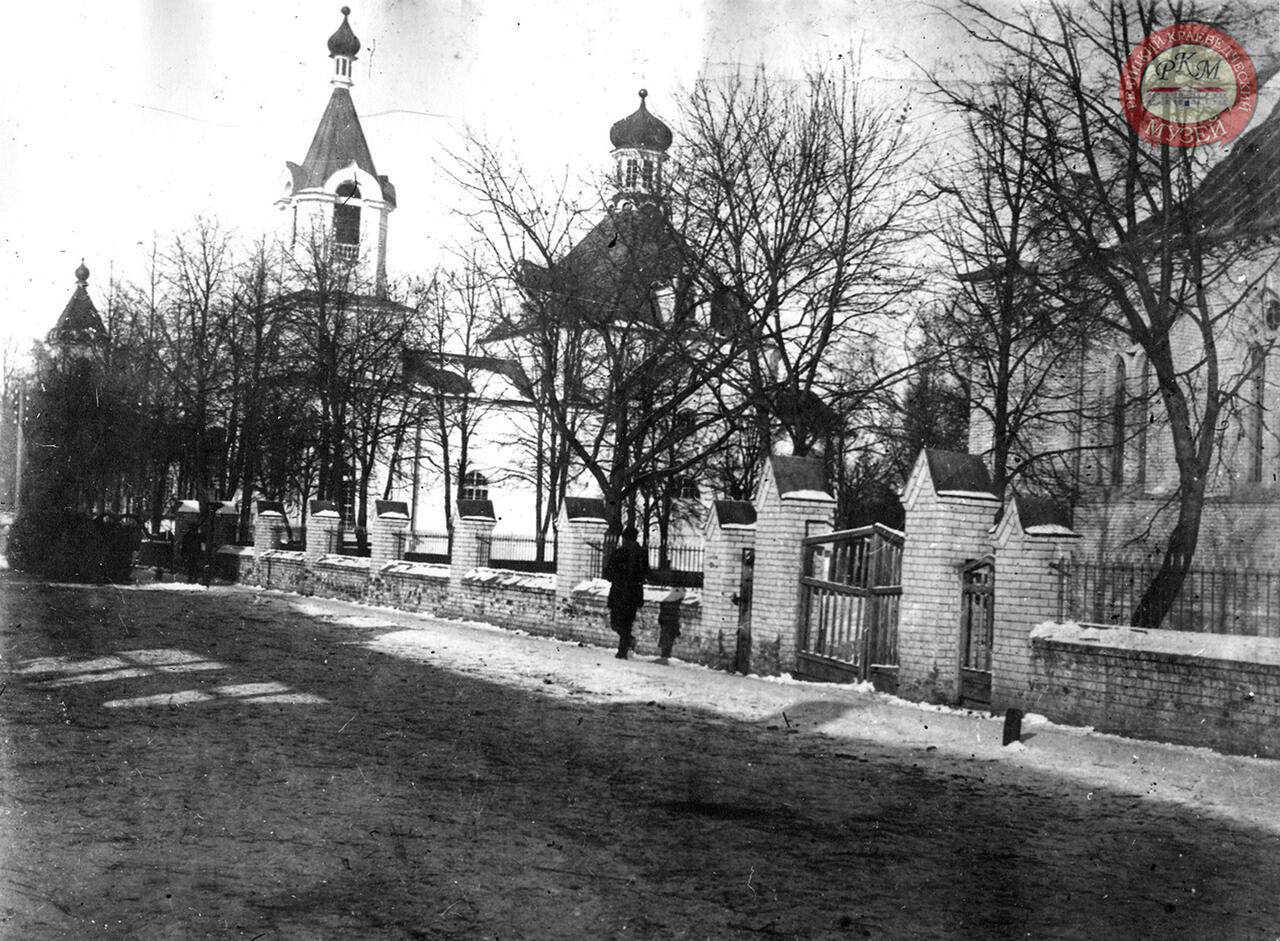Улица Успенская. Храмы. 1913 г.
