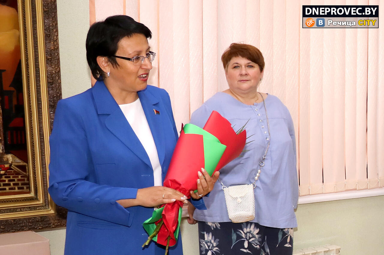 Марина Балынская открыла вернисаж